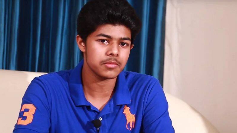 Thalapathy Vijay Son #JasonSanjay To Direct Telugu hero! jsp