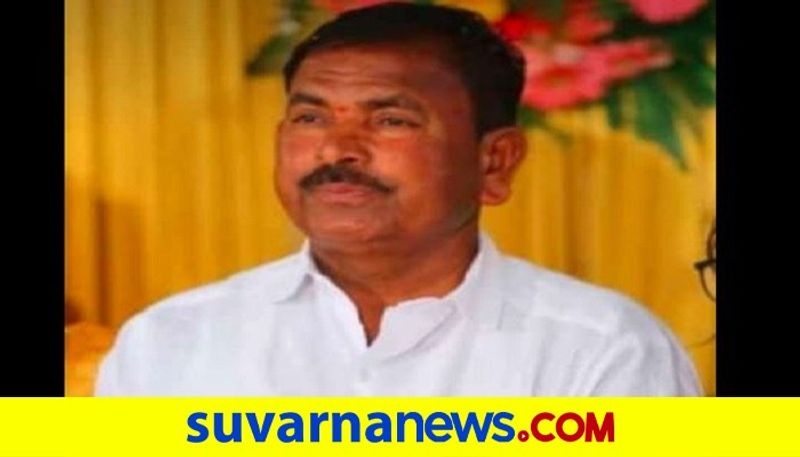 BJP MP  karadi Sanganna brother Basanna dies on spot in road accident at Koppal rbj