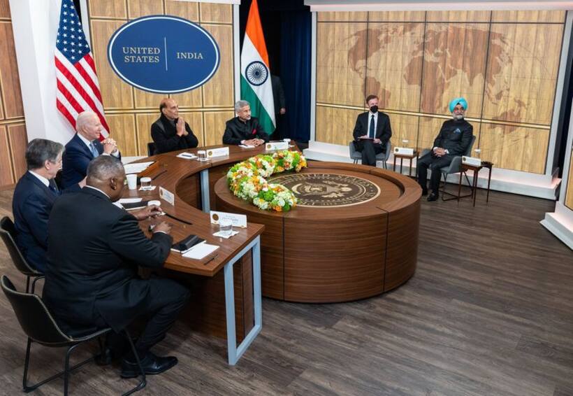 भारत अमेरिका 2+2 संवाद: रक्षा सहित अन्य क्षेत्रों में एक दूसरे के सहयोग को मजबूत करने पर सहमति जताई