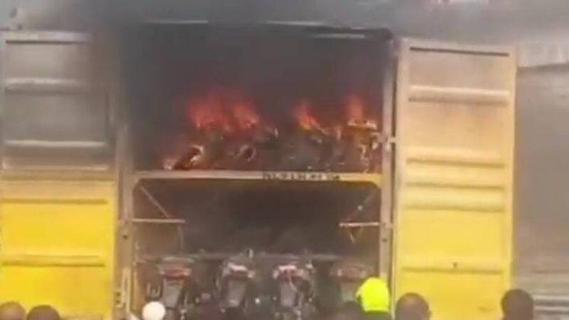 17 e scooters coaught fire while charging in chennai porur kundrathur