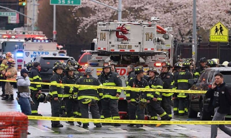 multiple people shot at the 36th street subway station in brooklyn