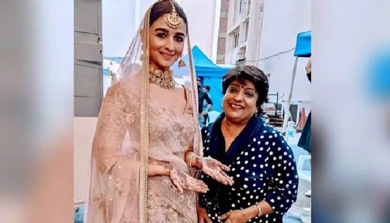 alia bhatts viral mehendi picture is not from her marriage function