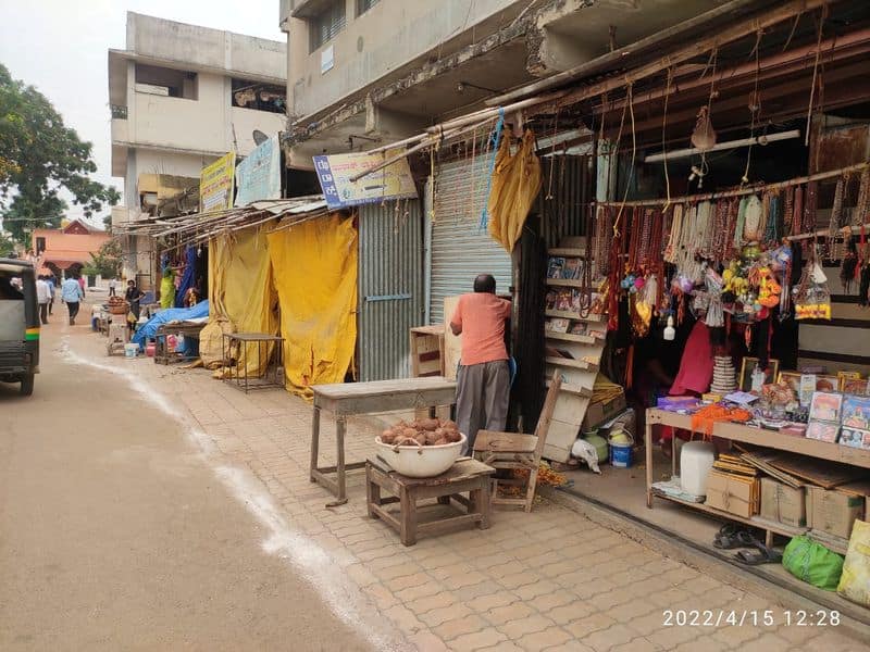 Outrage of Traders Against Zero Traffic During CM Basavaraj Bommai Visits in Gadag grg