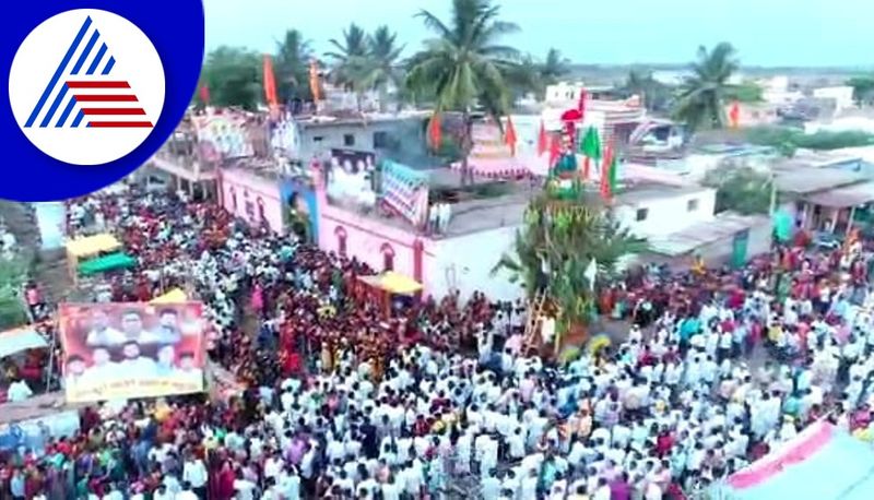 Thousands Of Devotees Digambareshwara Rathotsava In Vijayapura District gvd