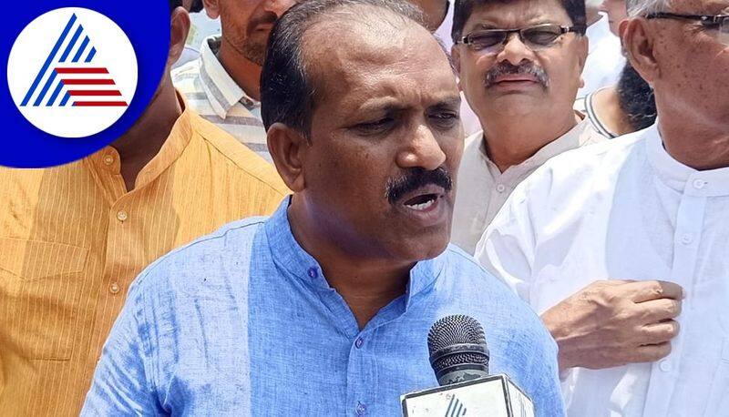 Congress Mla Prasad Abbayya Slams On BJP Leaders At Hubballi gvd