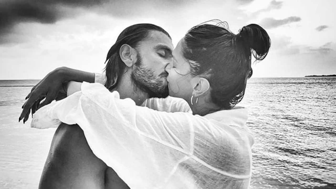 Amidst troubled marriage rumours, Ranveer Singh and Deepika Padukone indulge in PDA