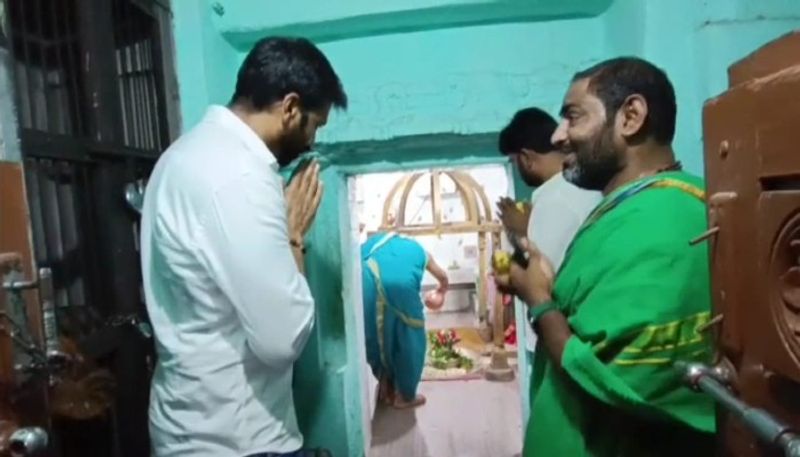 Gopichand the movie hero who visited Dharmapuri Sri Lakshmi Narasimhaswamy,  Special Pooja