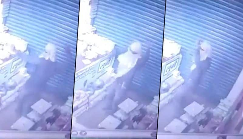 Bizarre video: Thief captured dancing on CCTV after looting store in Uttar Pradesh - gps