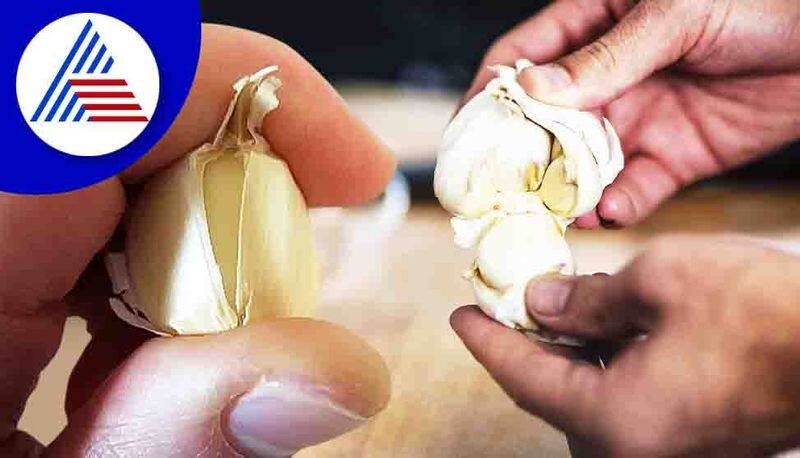 This Garlic Peeling Hack Is Going To Change Your Life Vin