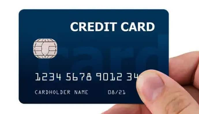 Credit Card पर लेना है लोन? पहले इन बातों को जान लें, नहीं तो हो सकता है बड़ा नुकसान