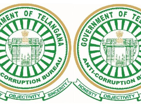 Tehsildar , Revenue Inspector caught by ACB for taking bribe from farmer..ISR