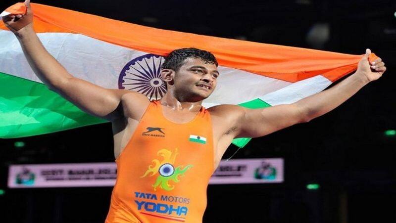 Indian Wrestlers Aman Sehrawat Deepak Punia and Sujeet Kalkal Miss Out on Paris Games Qualification kvn