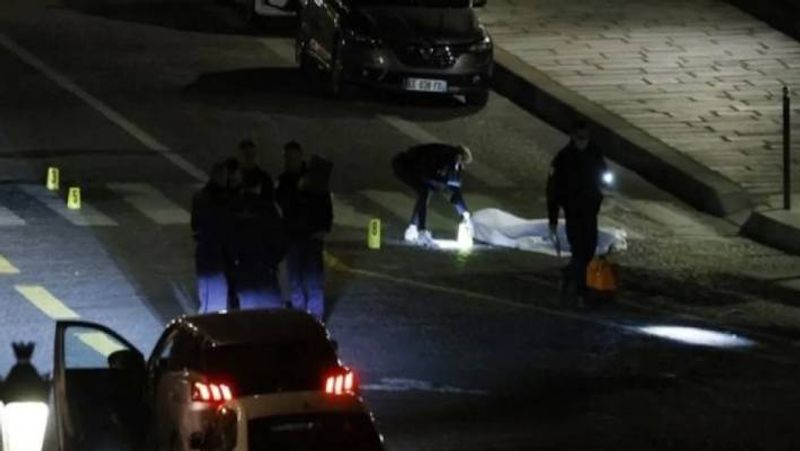 2 Shot Dead In Car Speeding Towards Cops In Paris Report