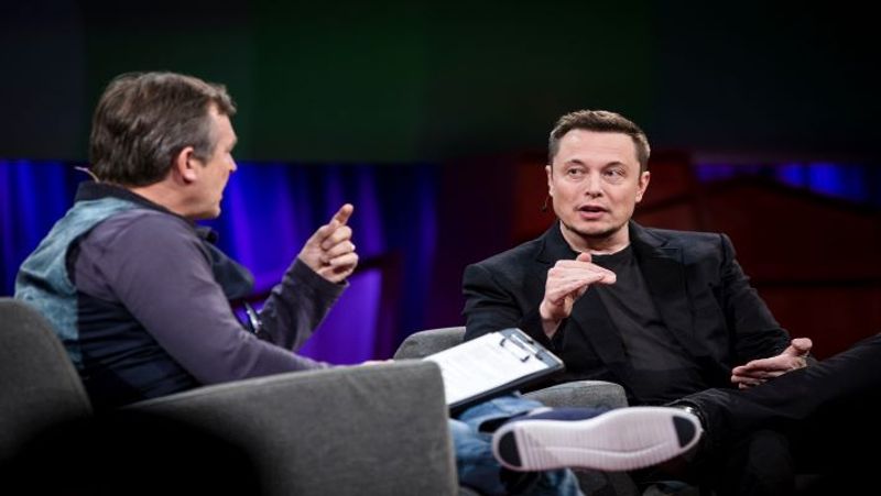 Texas man offers Elon Musk 100 acres of land to shift Twitter