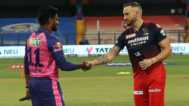 IPL 2022 Royal Challengers Bangalore strikes early wickets against Rajasthan Royals ckm