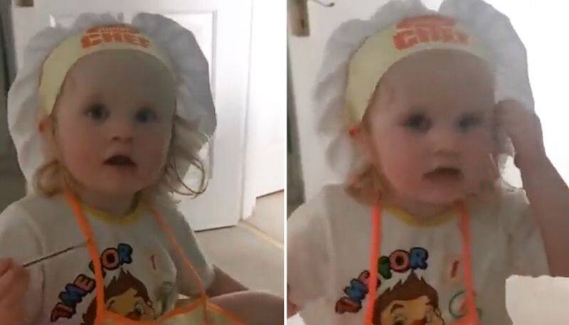 Watch Kid pretends to be a restaurant chef; Netizens love his honesty-tgy