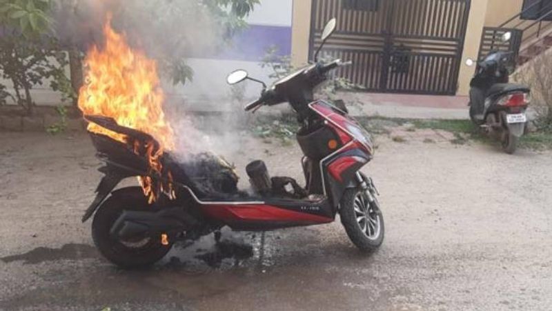 hosur okinawa e scooter catches fire midway creates panic