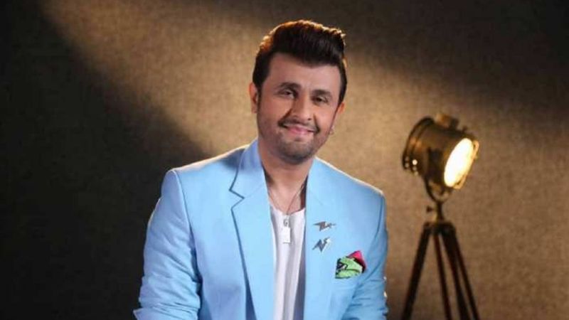 Sonu Nigam apologises to Pakistani singer Omer Nadeem after he accuses him of plagiarism vvk