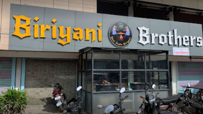 Rats tasting at the Biryani Brothers non-vegetarian restaurant