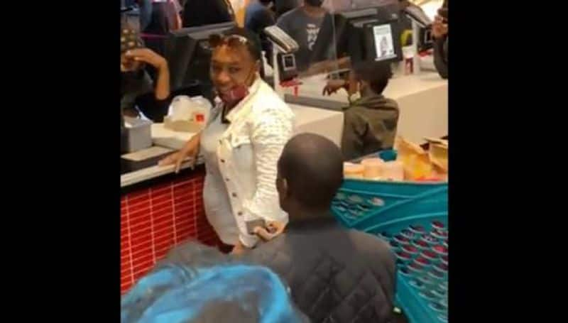 Man Surprise Proposal At McDonalds Goes Wrong See What Happens