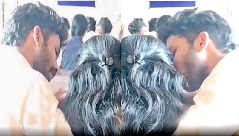 Two Lovers Kiss In Front Of Professor in Class Room Video Goes Viral 