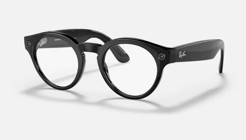 WhatsApp पर बहुत जल्द आ रहा Ray Ban Stories फीचर, अब उंगलियों का इस्तेमाल किए बिना वॉट्सऐप पर भेज पाएंगे मैसेज