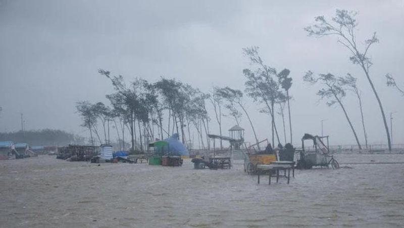 The Indian Meteorological Department has forecast that the southwest monsoon will begin early today