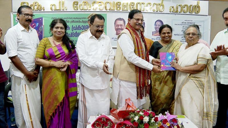 Sreedharan Pillai s wife s art exhibition kozhikode