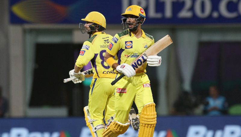 IPL2022 CSK vs DC:  Devon Conway superb half century, Chennai Super Kings scores huge