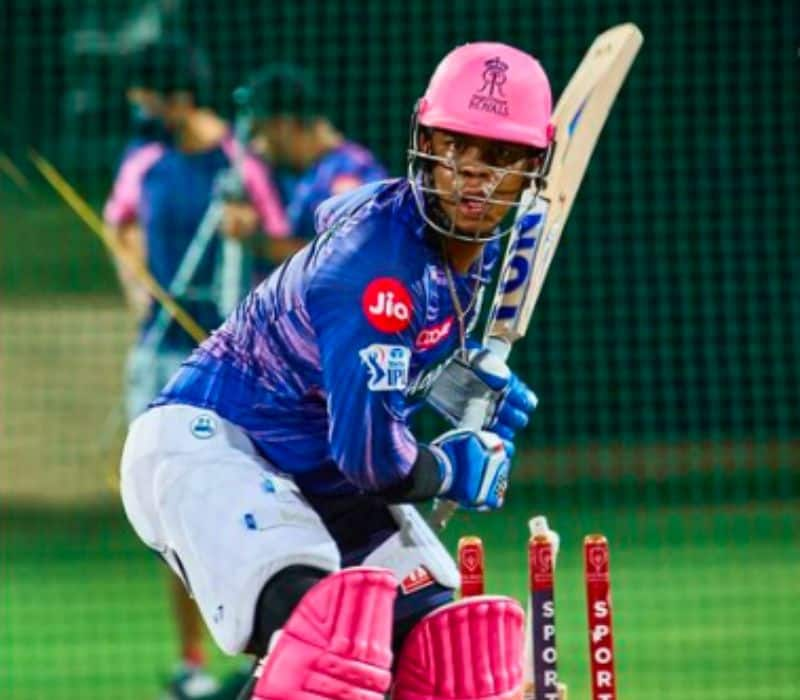 watch video rajasthan royals finisher shimron hetmyer back to home