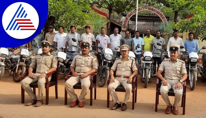 interdistrict bike theft arrested by Hunasagi police gvd