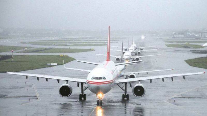 10 flights from Chennai Airport to Visakhapatnam and Hyderabad canceled today due to Asani storm