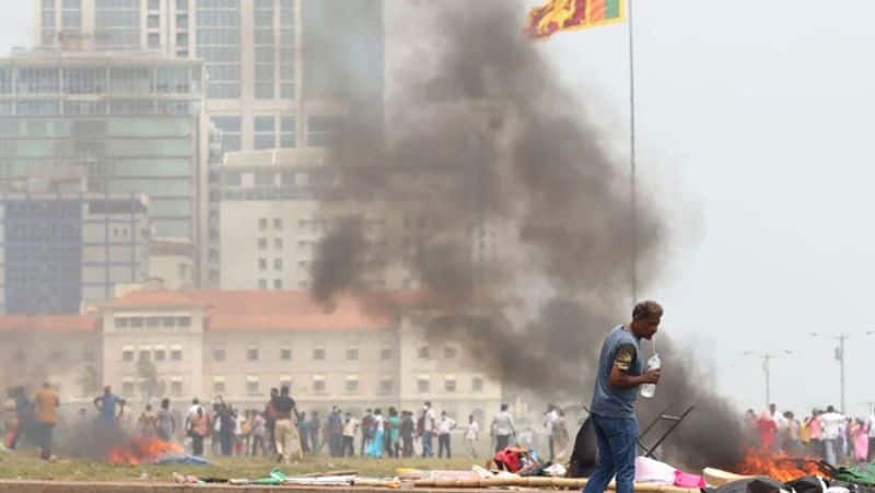 srilankan army commander swanthira silva has announced his resignation on may 31