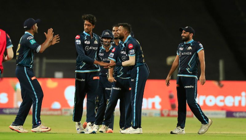 IPL 2022 Gujarat Titans first team to quaifiy for playoffs in IPL 15th season after beat Lucknow Super Giants 