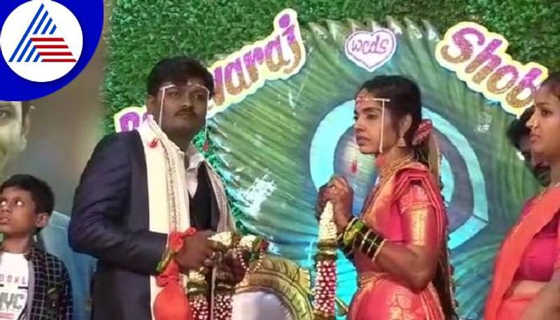 Puneeth Rajkumar Fan Who Got Married in a Unique Style in Vijayapura grg