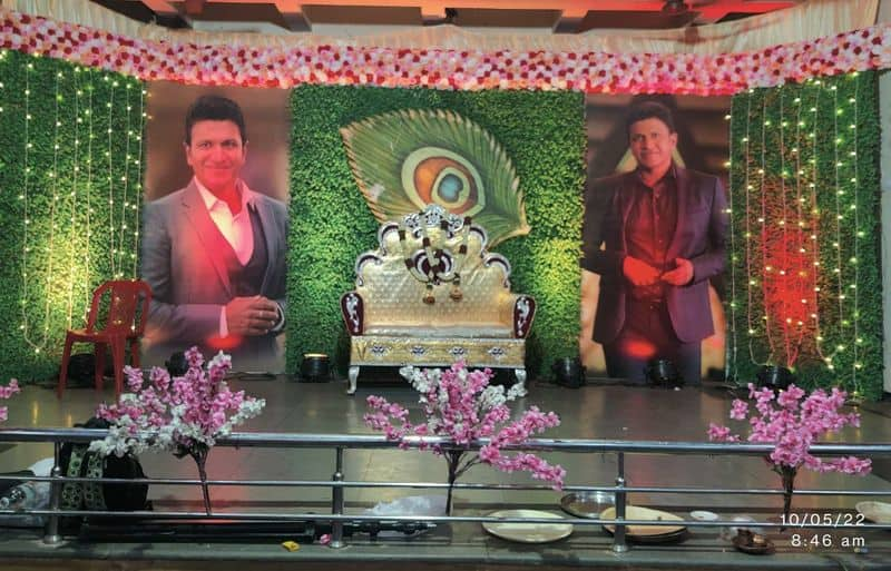 Puneeth Rajkumar Fan Who Got Married in a Unique Style in Vijayapura grg