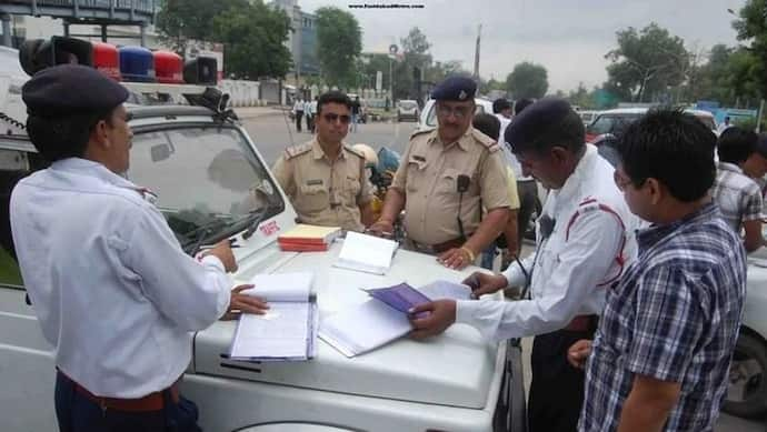 ट्रैफिक पुलिस ने Bike का चालान तो काट दिया, मगर जो वजह बताई उसे सुन घूम जाएगा सिर