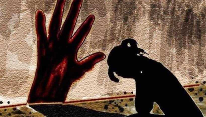 मेरठ में रिश्ता हुआ शर्मसार, पिता ने अपनी बेटी के साथ इस घिनौनी घटना को दिया अंजाम