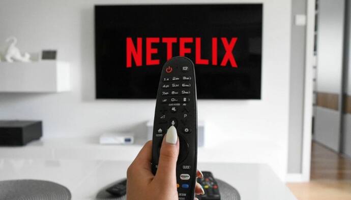 बहुत जल्द Netflix पर देखने को मिलेगा ऐड सपोर्ट, पासवर्ड या अकाउंट शेयर करने पर कंपनी लेगी एक्स्ट्रा चार्ज 