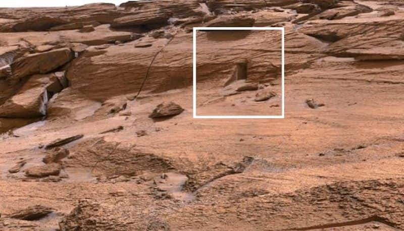 Truth behind  NASA Mars Rover Curiosity finding a secret Alien doorway mnj 