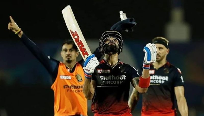 virat kohli reaction after being dismissed vs punjab kings goes viral