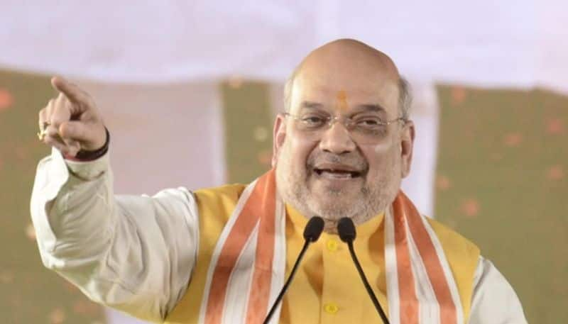 Union Minister Amit Shah phone To BJP Telangana President Bandi Sanjay