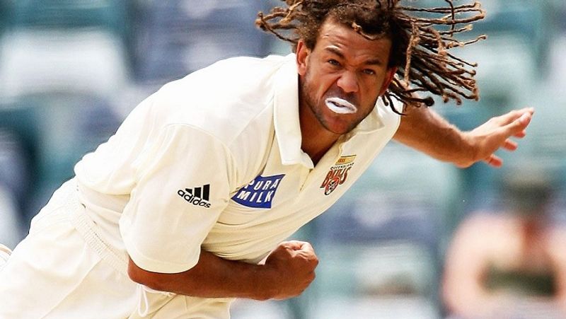 Australian cricketer Andrew Symonds dies in car crash