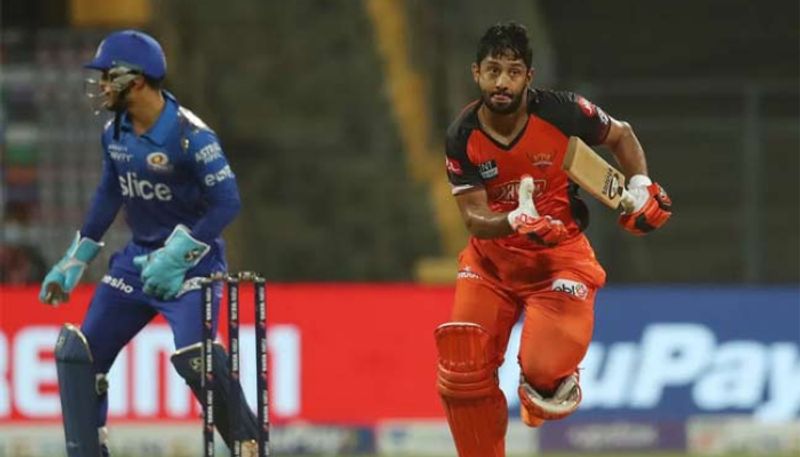 ipl 2022 mumbai indians need 194 runs to win against sunrisers hyderabad