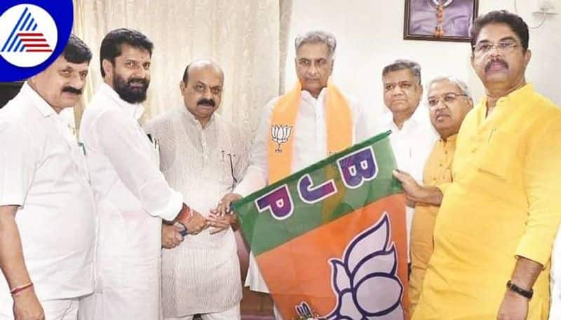 karnataka mlc Poll results 2022 BJP Candidate Basavaraj Horatti Wins West Teachers Constituency rbj