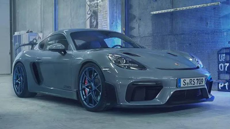 Porsche 718 Cayman GT4 RS Launched In India