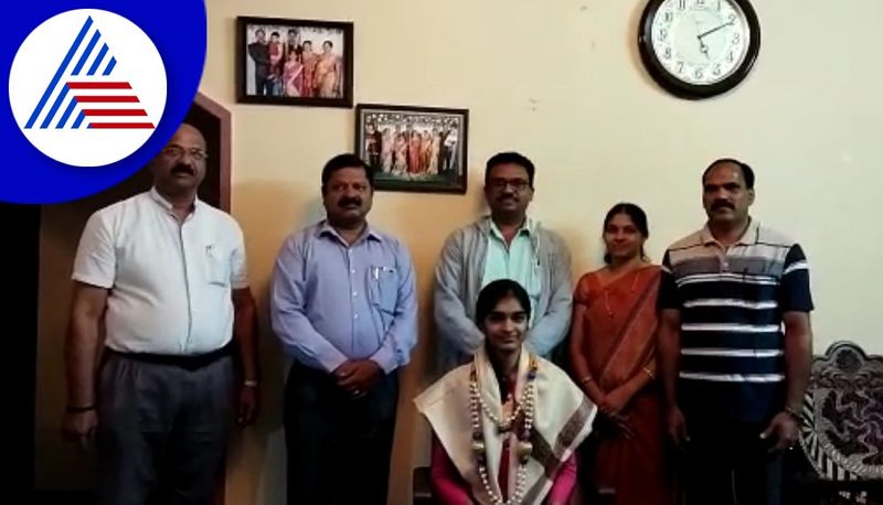 Chikkamagaluru 6 Students Got 625 Out Of 625 Marks Of Karnataka Sslc Result 2022 gvd