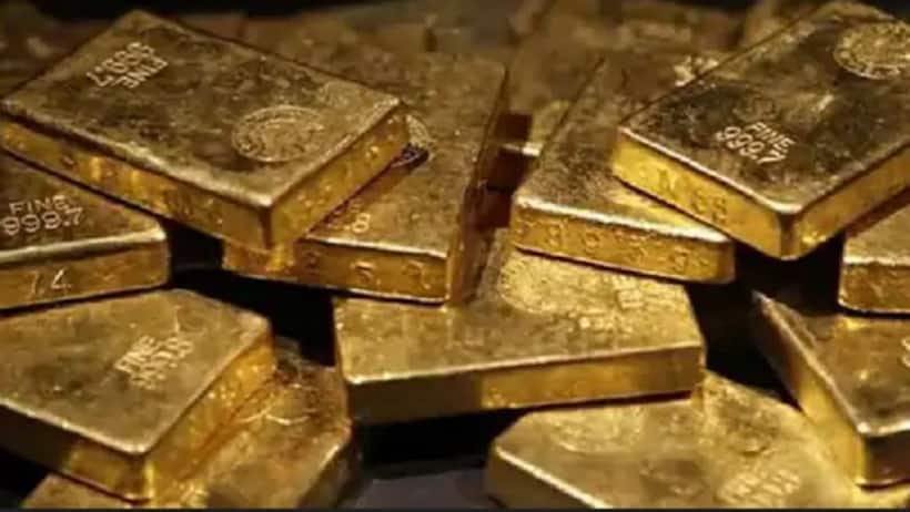 Bizarre: Gold worth Rs 5 lakh recovered from gutter in Mumbai