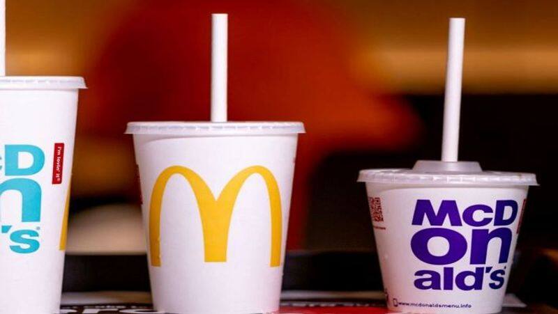 McDonalds reopens in Russia as 'Vkusno i tochka' - adt 