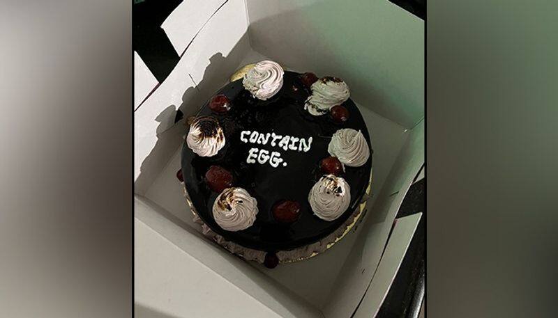 Contains egg Twitter user shares hilarious message Nagpur bakery wrote on his cake gcw